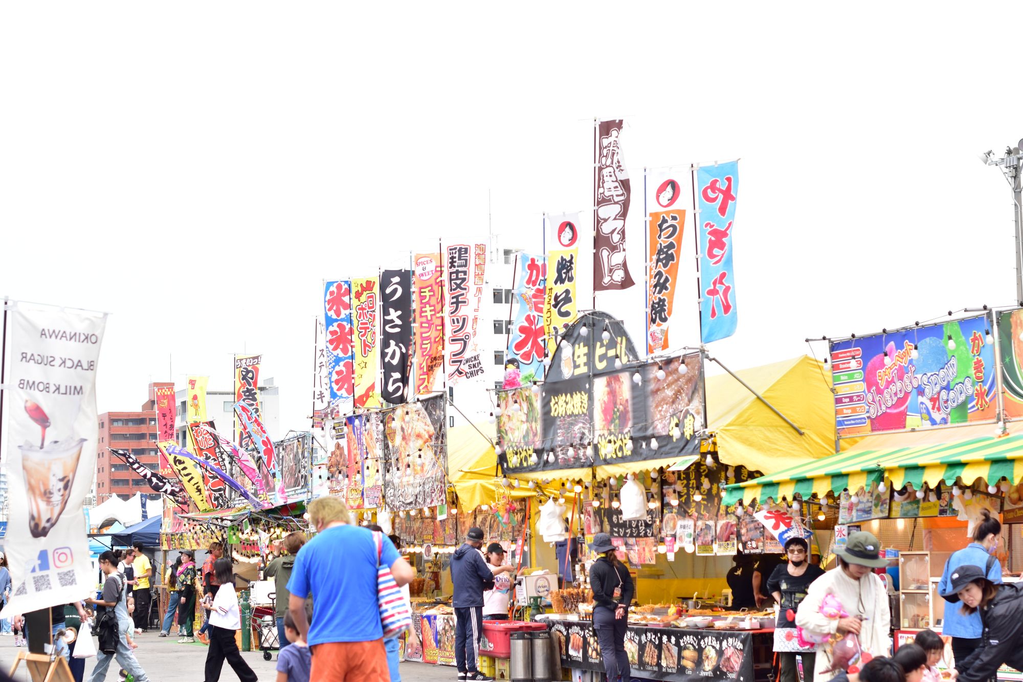 那覇ハーリーの会場