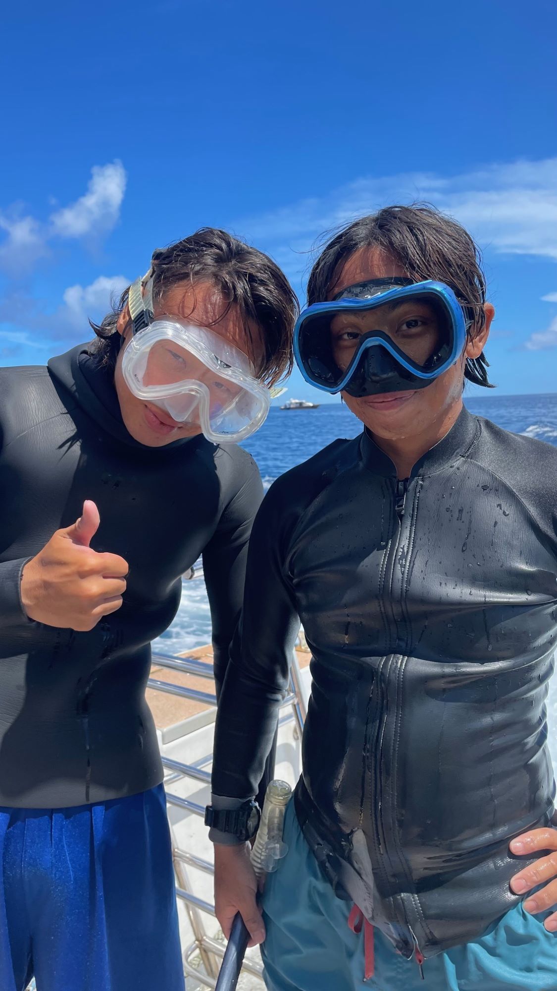 インストラクターもお気に入りダイビングマスク！！