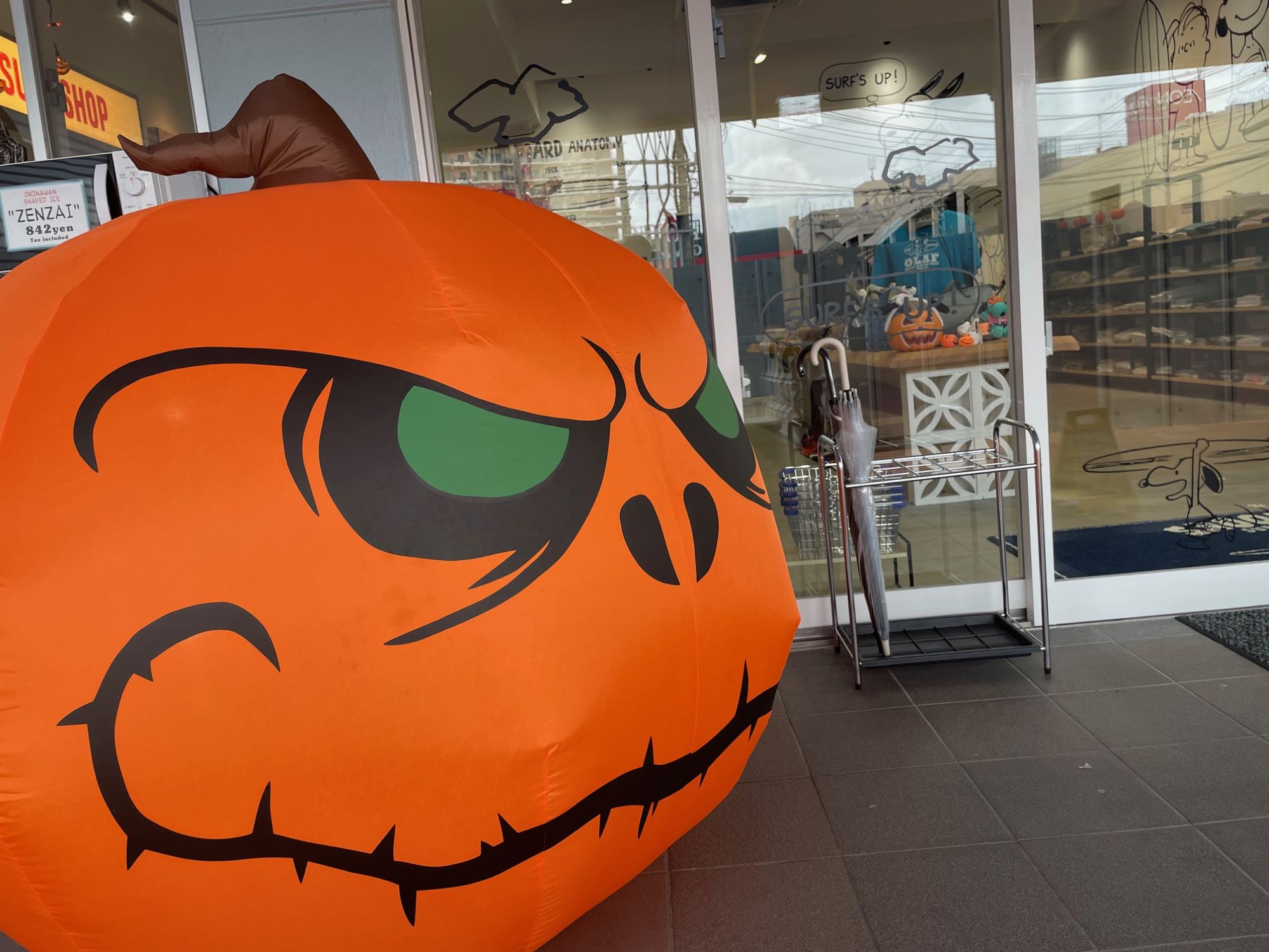 SNOOPY’S SURF SHOP Chatan Store (Okinawa )